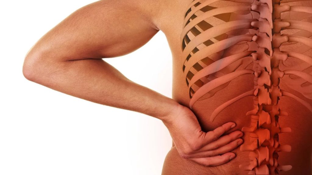 Смещение позвонков поясничного отдела: как лечить гимнастикой, симптомы ...